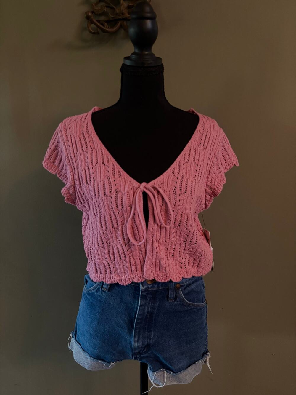NWT No Boundaries Pink Crochet Short Sleeve Tie Front Cardigan